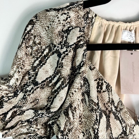 Sage the Label womens XS leopard print short sleeve crop top - Picture 5 of 8